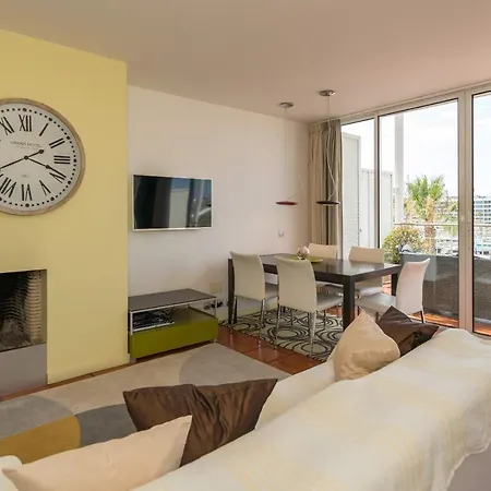 Marina De Penthouse - 250m From