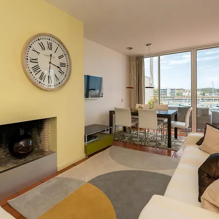 Marina De Penthouse - 250m From Appartement