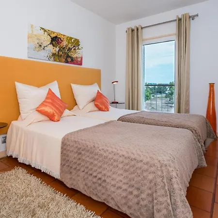 Appartement Marina De Penthouse - 250m From *